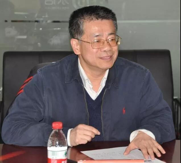 秦占學.jpg
