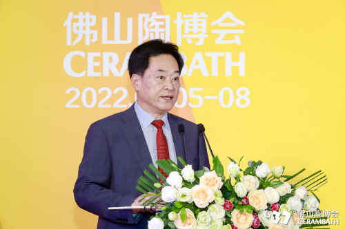 中國陶瓷工業(yè)協(xié)會常務(wù)副理事長吳越申.jpg