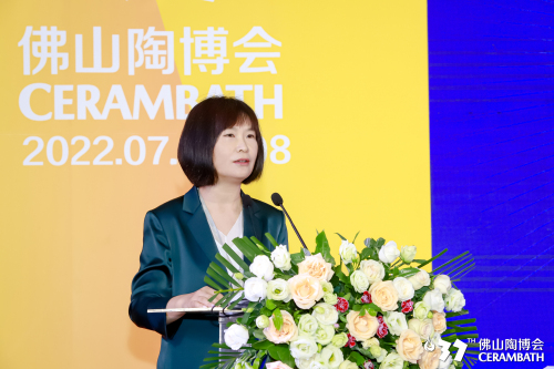 佛山中陶城集團(tuán)總裁余敏.jpg