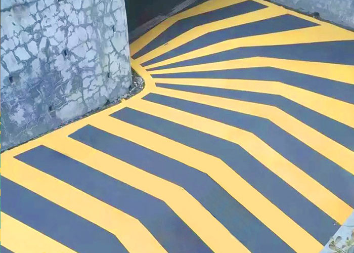 無(wú)震動(dòng)止滑跑道